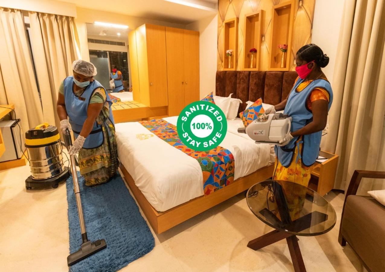 Kvr Capitol Suites Vijayawāda エクステリア 写真